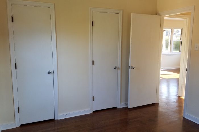 Bedroom 1 700×465