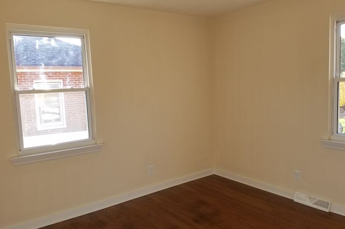 Bedroom 2 700×465