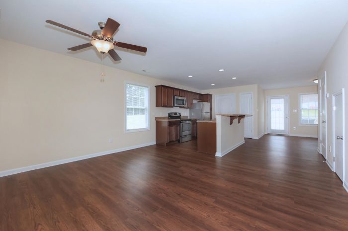 116 Tomahawk Industrial Park-large-002-4-Spacious open floorplan-1500×1000-72dpi