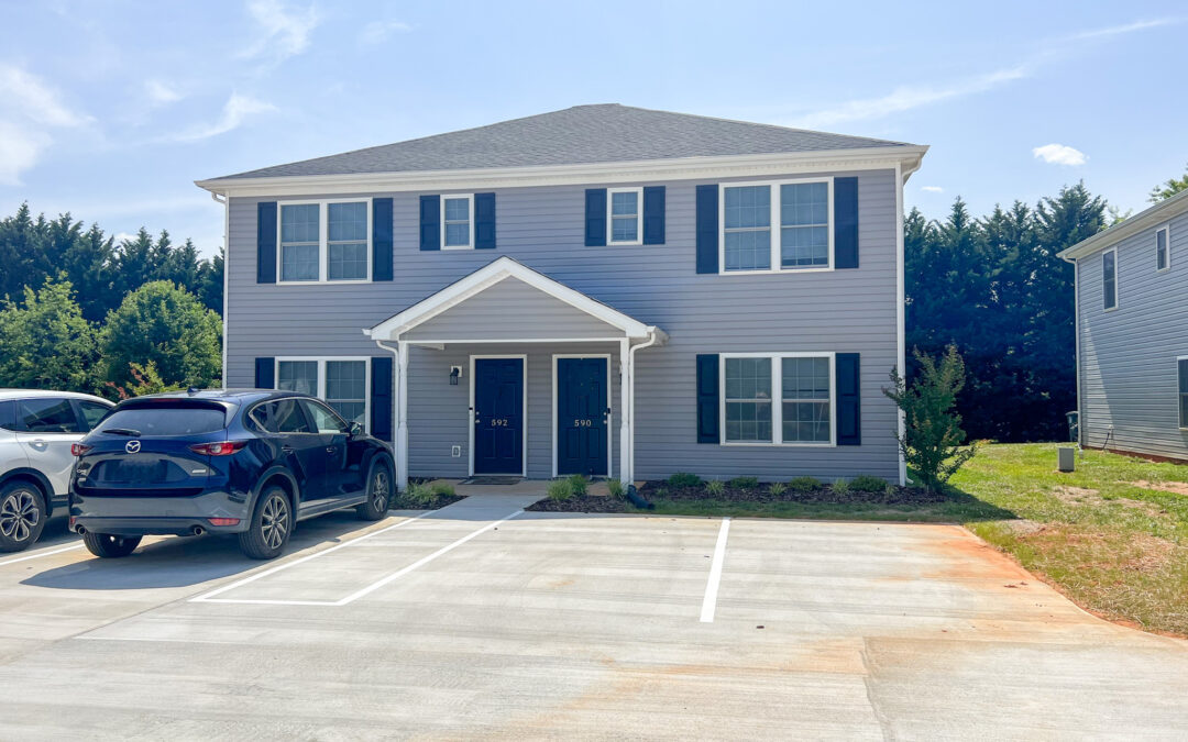 590 LEESVILLE RD, LYNCHBURG, VA 24502