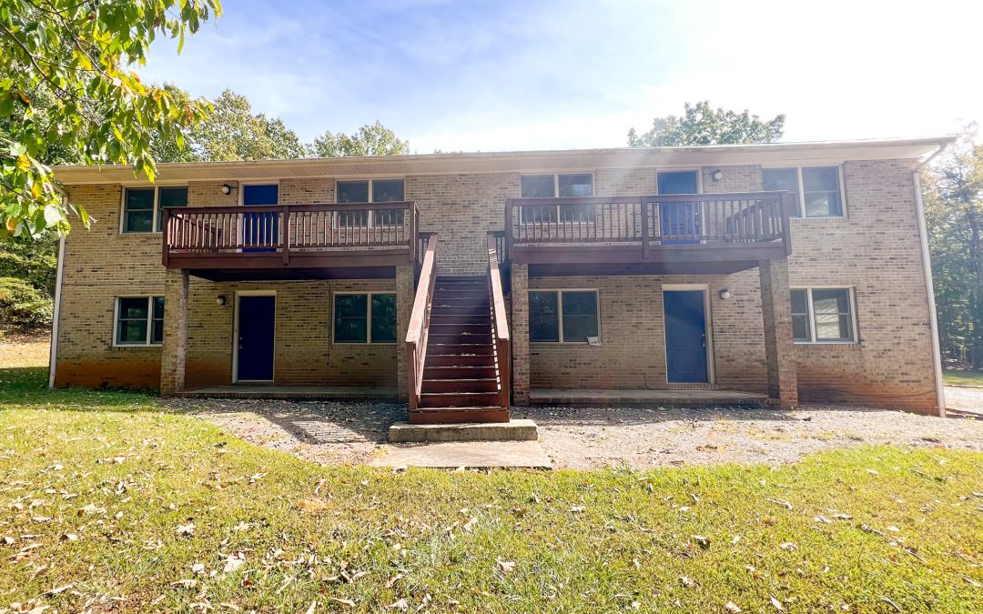 1949 B SUNNYMEADE RD. RUSTBURG, VA 24588