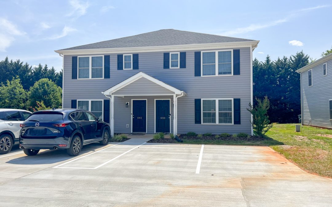 592 LEESVILLE RD, LYNCHBURG, VA 24502